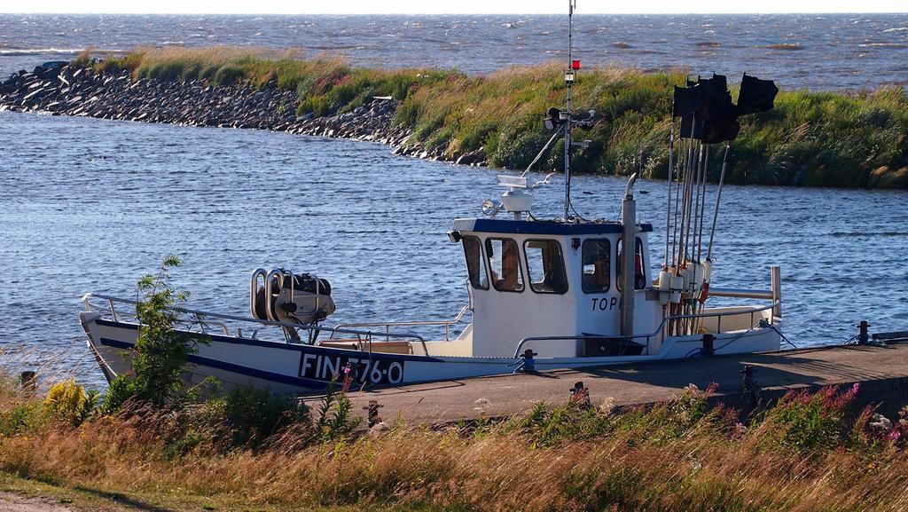 Luotsihotelli - Arctic Lighthouse Hotel Insel Insel Hailuoto Exterior foto